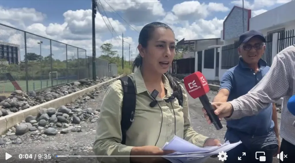 Concejal Perez denuncia irregularidades en obra de alcantarillado y aceras en Puyo